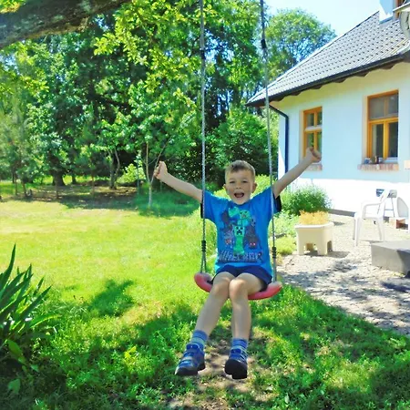 Dworek Swidwie, Gorny & Harcowka ファームステイ